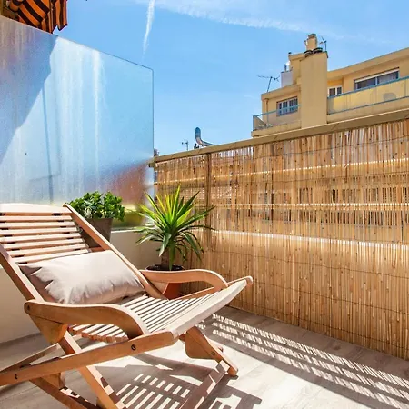 #4 Papon Parking Climatise Terrasse & Wifi 5mins A Pieds Du Vieux 아파트